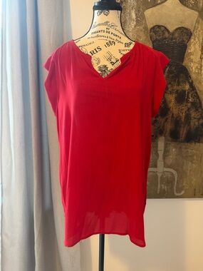 Red V-Neck Short Sleeve Blouse